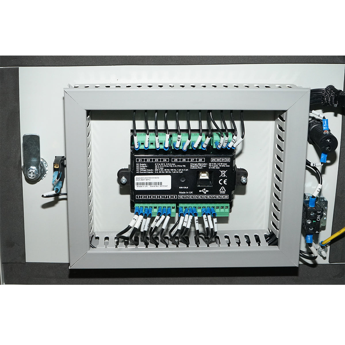 Three-phase electric generator 28KVA, 230/400V with Ricardo N4100DS-30KW diesel engine