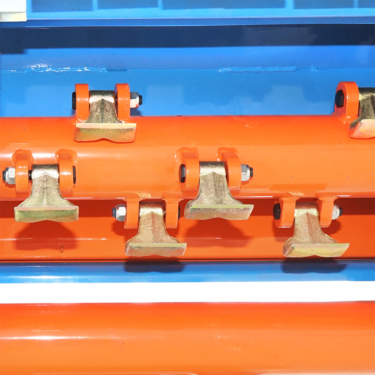 BCR140 chippers with lateral attachment, working width of 1380mm suitable for 40-70HP tractors 495Kg Breckner Germany