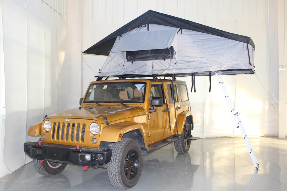 Waterproof car tent for 2 people, ceiling attachment with extension, platform, and ladder