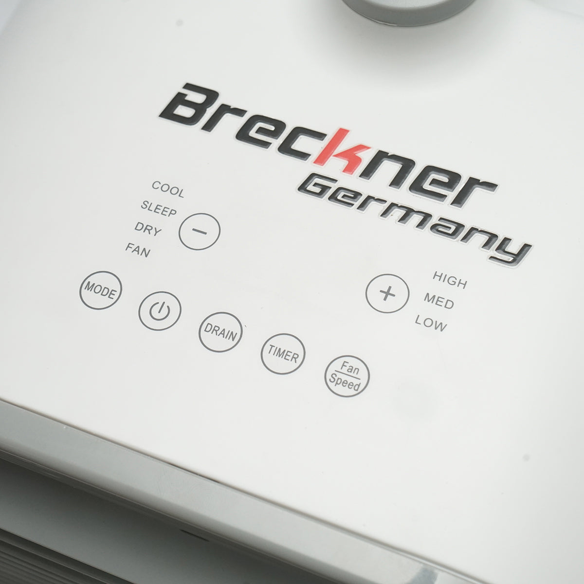 Portable air conditioner 4777 BTU, 600W, 220V with dehumidification function, ventilation, remote control, sleep mode, installation kit included Breckner Germany