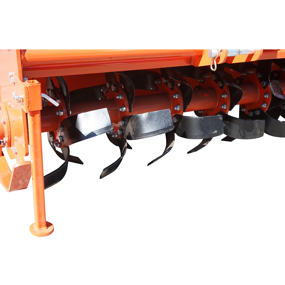 Agricultural tiller with a working width of 220 cm, 54 blades, three-point hitch, including a clutch drive shaft Baisan.