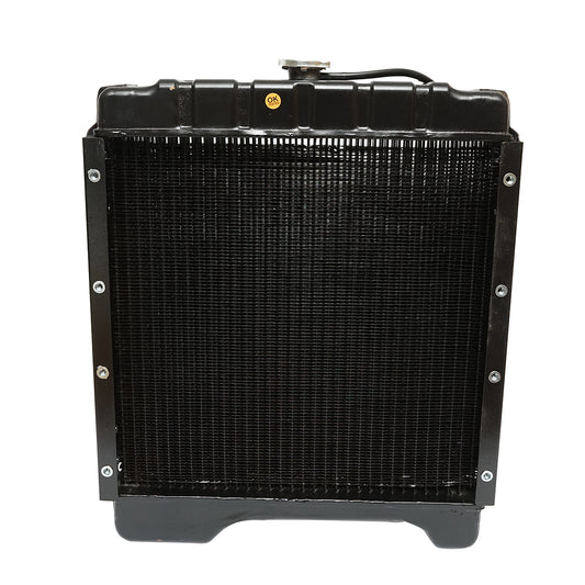 Water cooling radiator with 4 rows of cells for Case IH Maxxum series 104753A2, A104753A1, 104753A1, 87579817, 52771, 150-56
