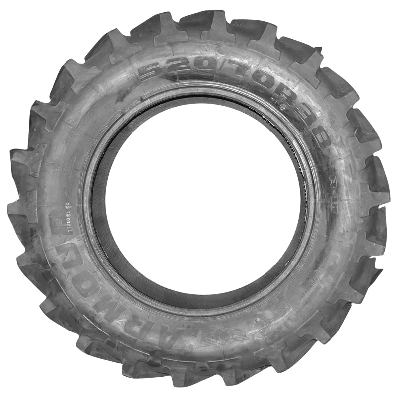 Tubeless agricultural tire 520/70R38 radial 150A8/150B TL 18.4R38