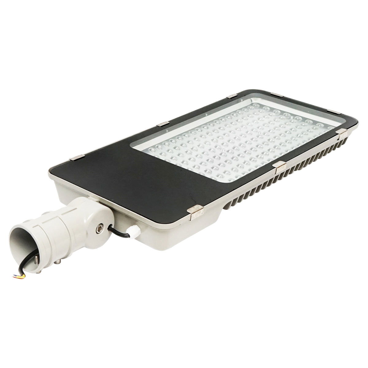 LED street light 150W, 220V, 6500K, IP67 with pole mount Breckner Germany