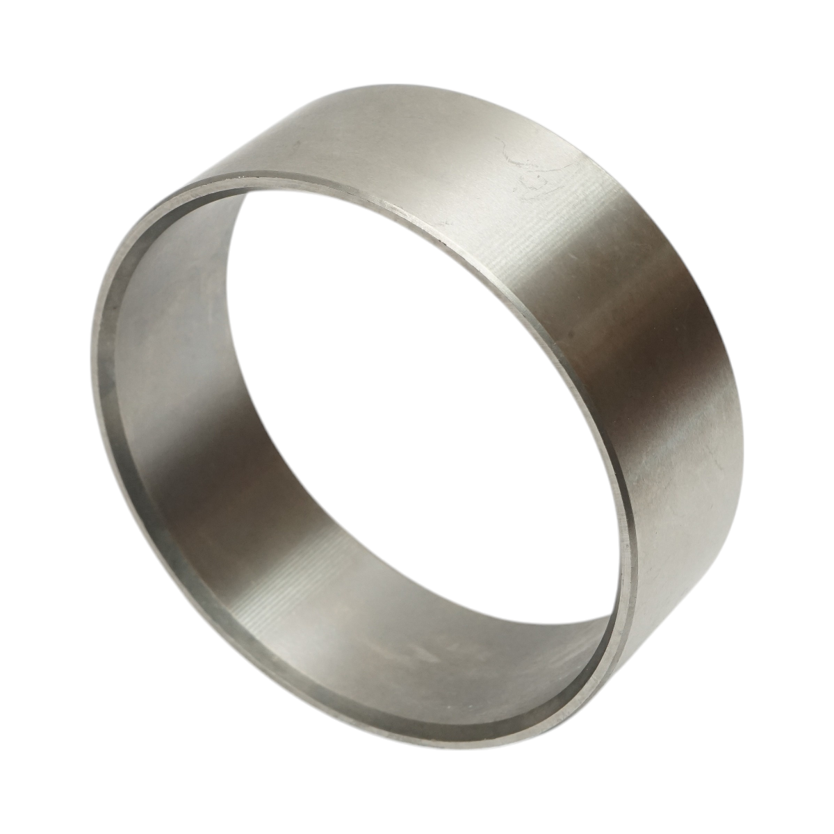 Front axle bush for Massey Ferguson, Same, Case IH, Deutz, Steyr 114x124x44mm OEM code 1000108624, 137700410804, 1987813, 20032, 3207340, 3260950, 337253A1, 3541407M1, 44810703, 487521, 549353, 6000103312, 648279, 700538A1, 8035118, 83961191