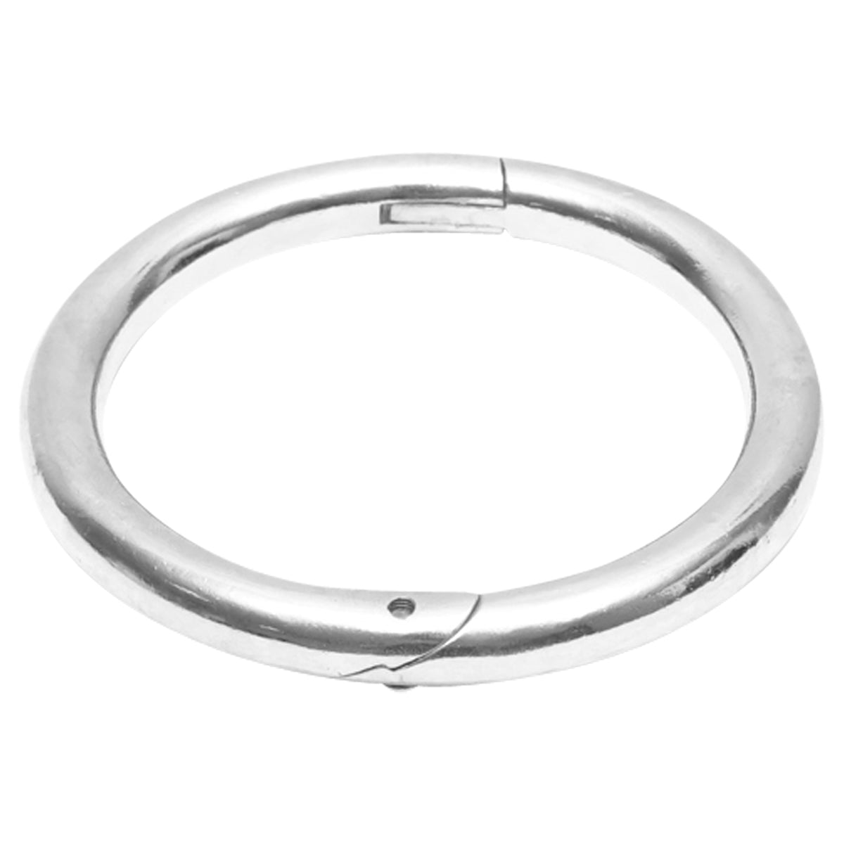 Metallic nasal ring for cattle, ruminants with screw fixation Breckner Germany