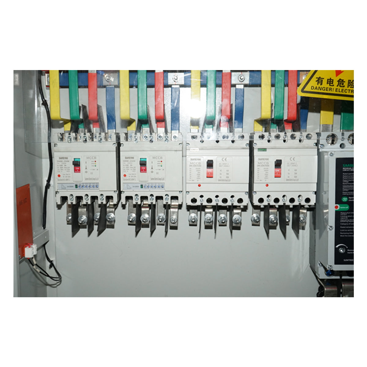 Distribution box for solar photovoltaic system 200KW, IP54, 400A