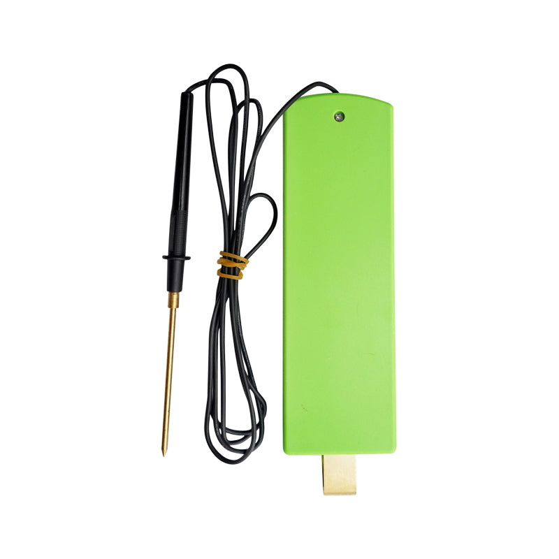 Electric fence voltage tester