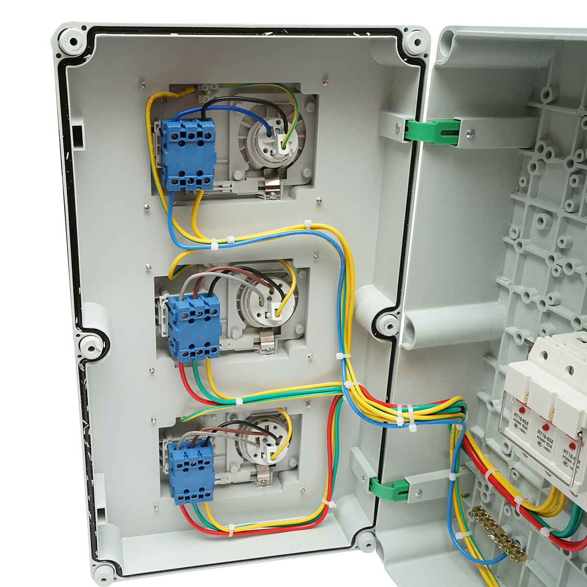 Group prize board for site organization 2x415V/16A, 1x250V/16A, 520x300x160mm IP44/67 SUNTREE
