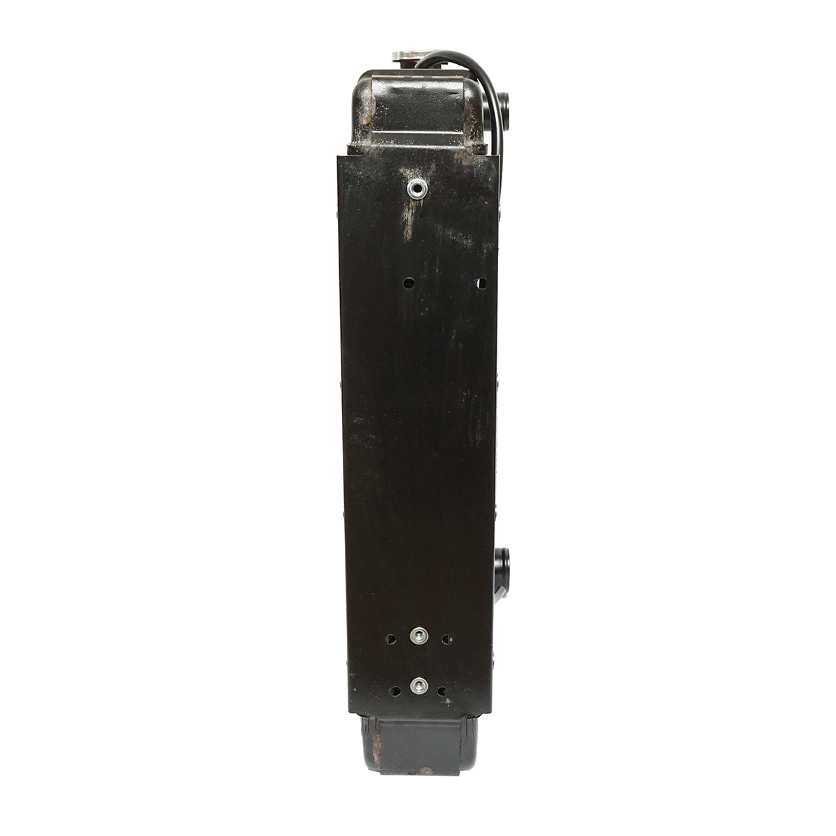 Water cooling radiator with 4 rows of cells for Case IH Maxxum series 104753A2, A104753A1, 104753A1, 87579817, 52771, 150-56