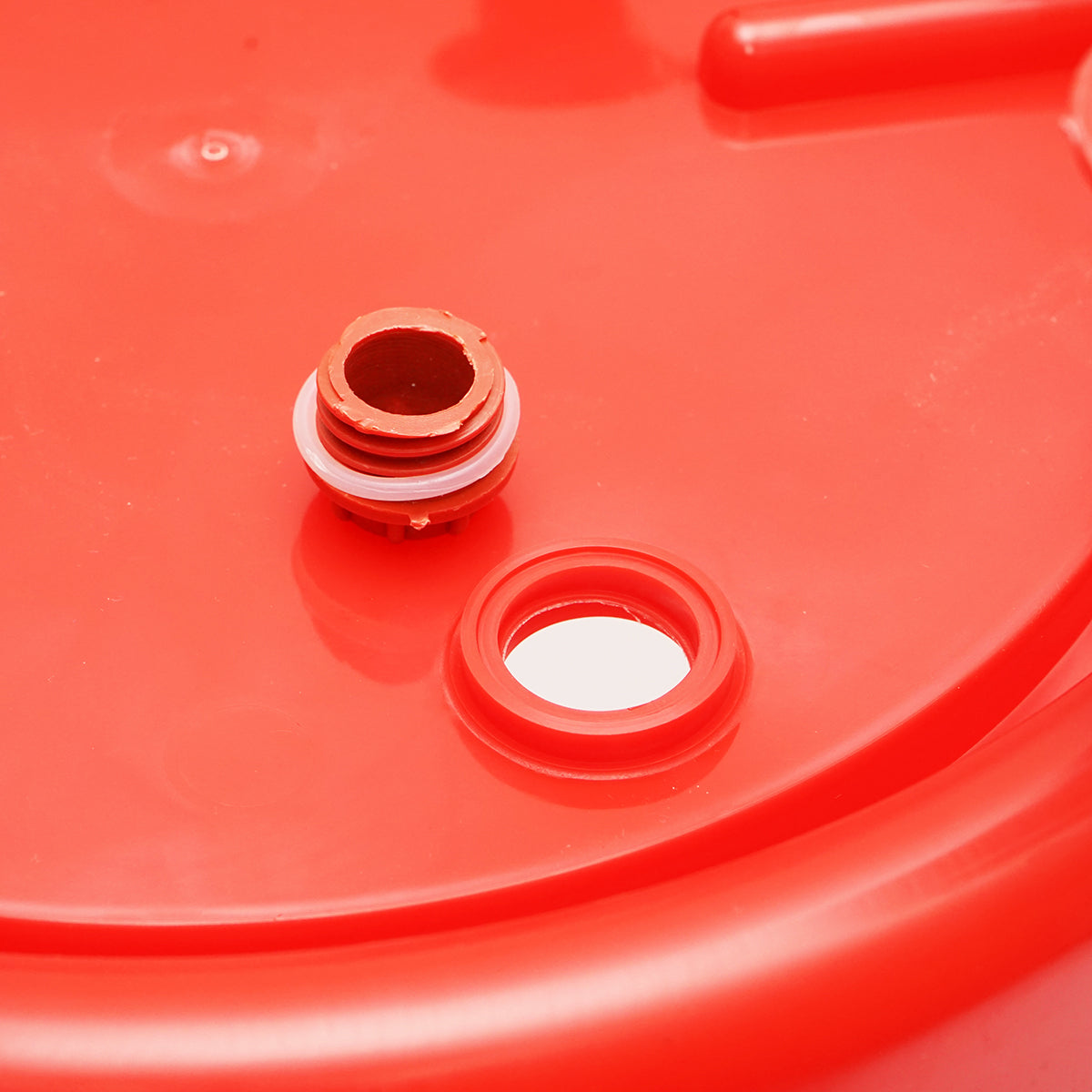 Drinker for backyard birds 14L Breckner Germany