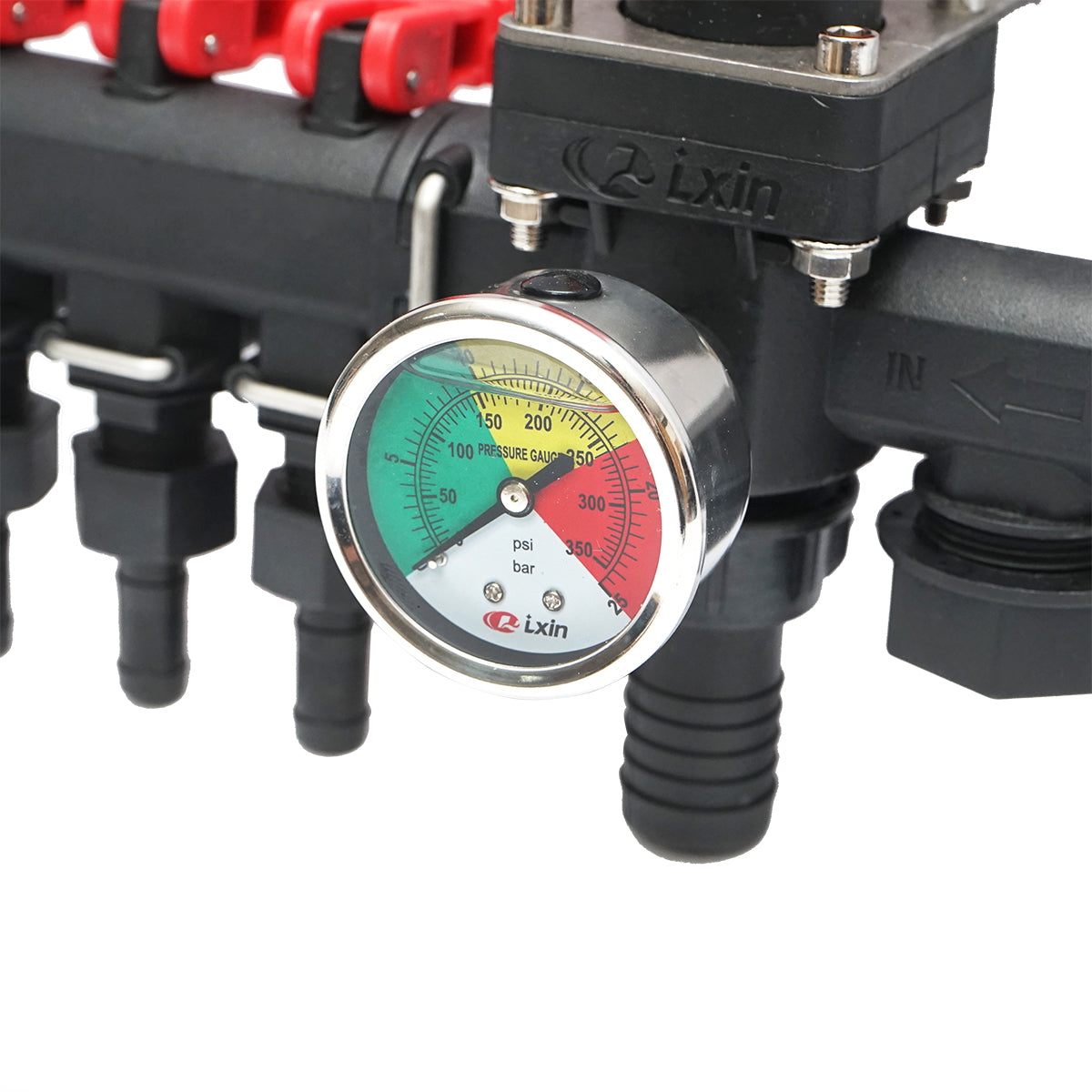 Distributor with 3 outlets and glycerin manometer for herbicide sprayer.