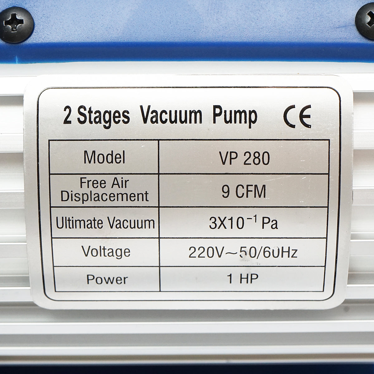 Vacuum pump, 220V, 1 HP for refrigeration installations 226l/min