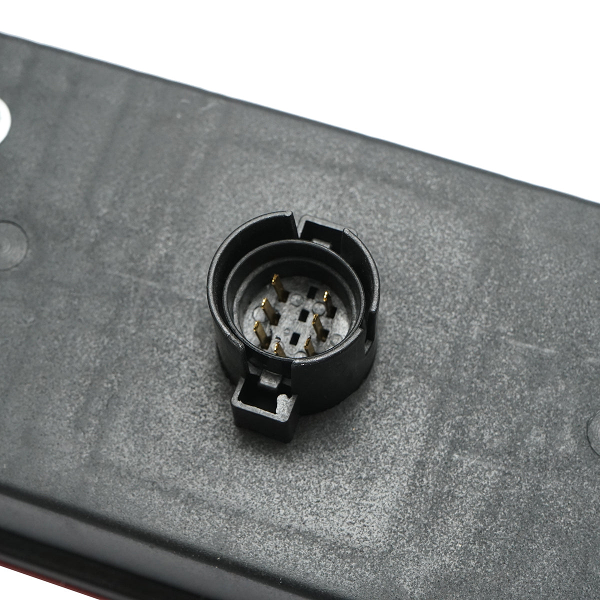 Right rear stop lamp Iveco Eurocargo, Eurotech, Eurostar, Eurotrakker, Stralis, Daily 470x130x90mm OEM code 99463242