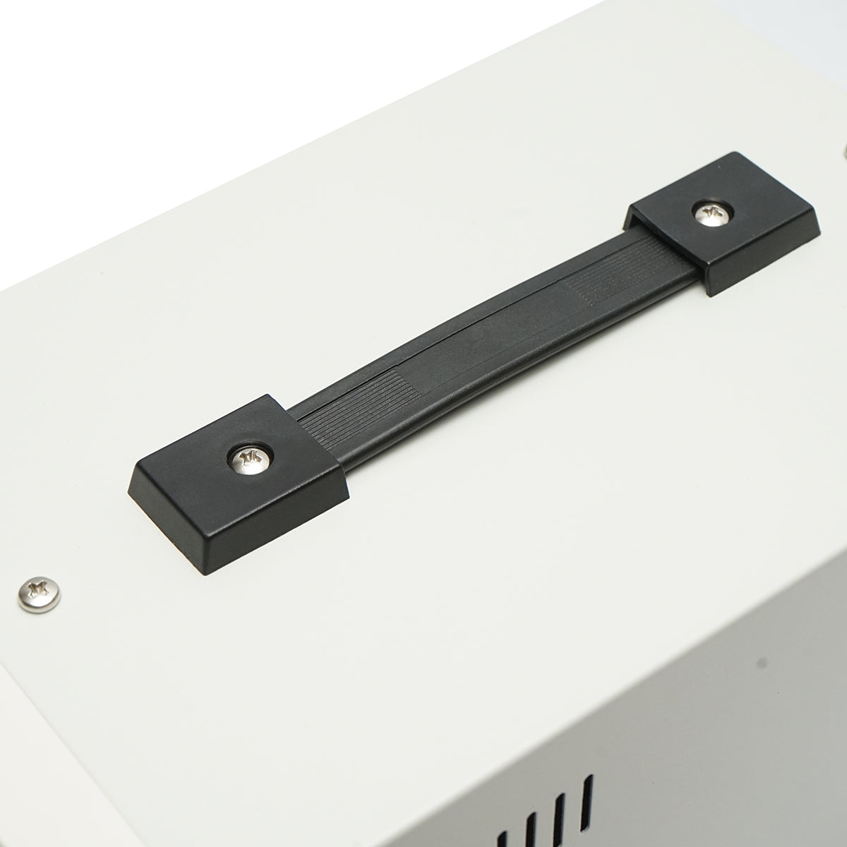 Automatic single-phase voltage stabilizer with relay 3000VA/140-260V, 2 Schuko sockets 230V, LCD display Breckner Germany