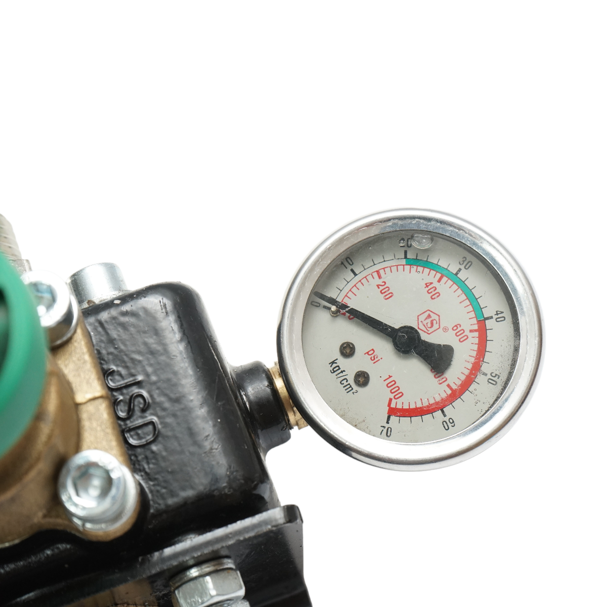 Pressure adjustment tap with glycerin manometer for herbicide applicator