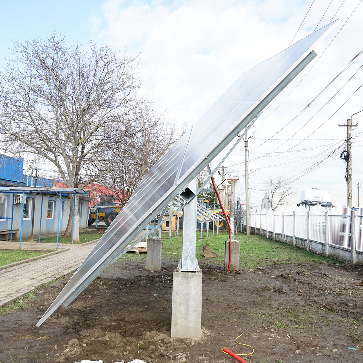Complete installation system, automatic solar tracker structure 9 KW, east-west 16 panels of 570W Breckner Germany