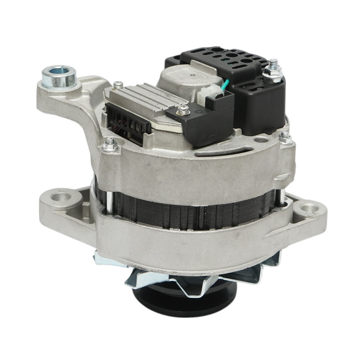 14V/65A alternator for Deutz, Case IH, Massey Ferguson, New Holland OEM code 99457074, 1530354C1, 294393200, 294393700, 395250A1, 405078A1, 47134023, 500322671, 500322763