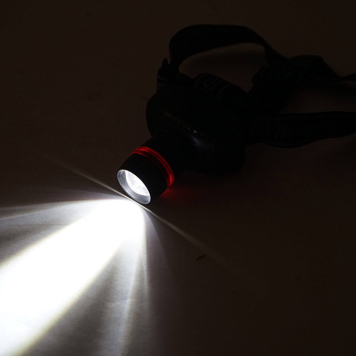 Breckner Germany LED headlamp with adjustable zoom