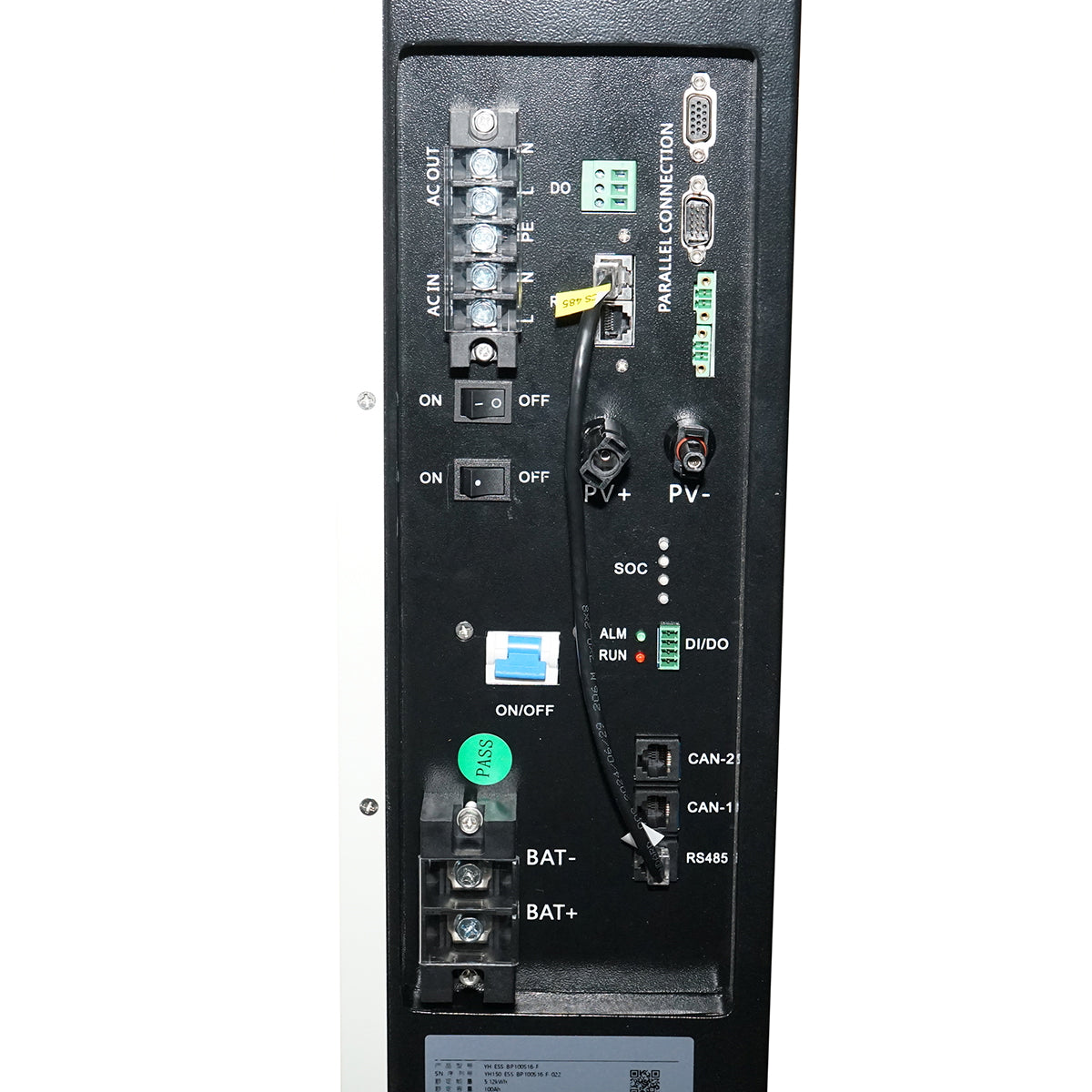 5 KW ON/OFF GRID hybrid solar inverter with integrated Li-ion LifePo4 51.2V, 100Ah battery, BMS, single-phase IP54