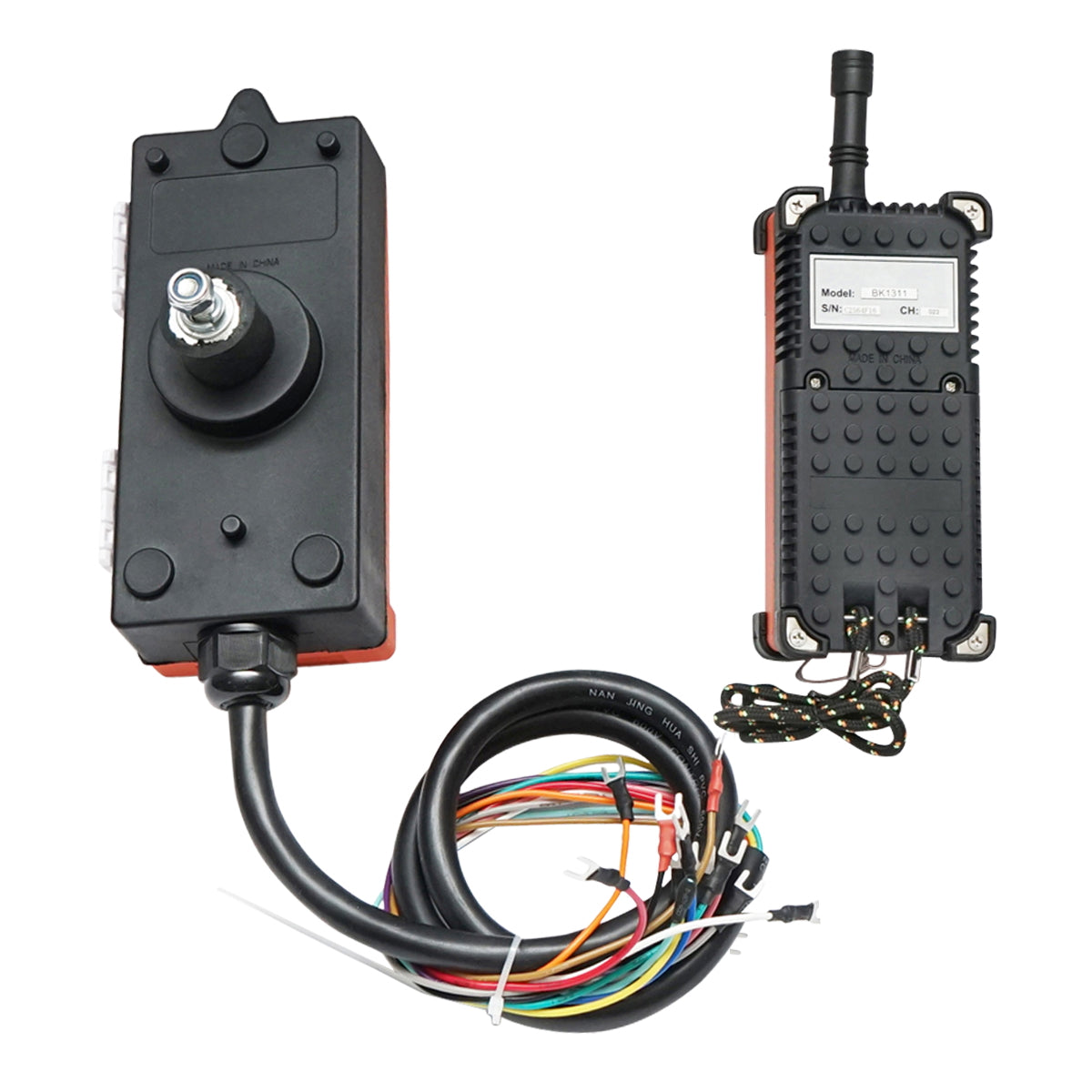 Wireless industrial remote control with 6 AC 220V commands and water protection Breckner Germany