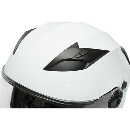 White jet-type motorcycle helmet, urban model with a transparent visor and sunglasses, size L.