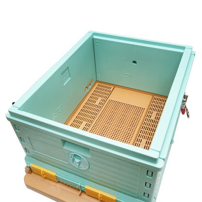 Plastic bee hive for 4 frames 600x510x355mm
