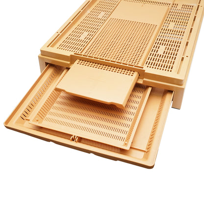 Plastic bee hive for 4 frames 600x510x355mm