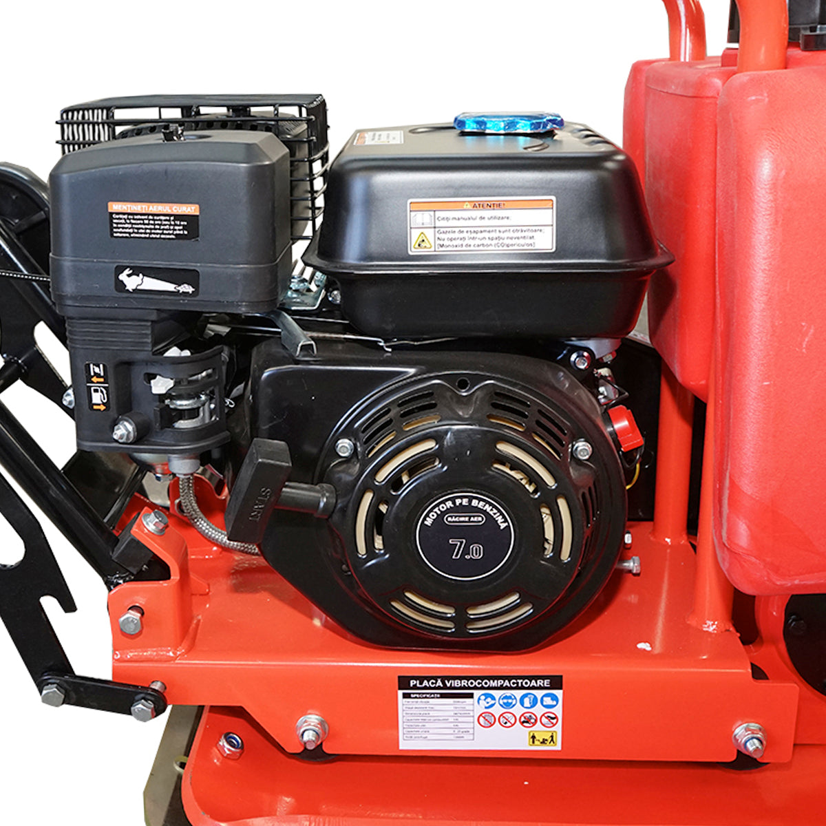 C90-B plate compactor with a working surface of 540x420mm, standard euro 5 engine, 196CC/6.5HP, 5500 RPM, 80Kg with Breckner Germany water tank.