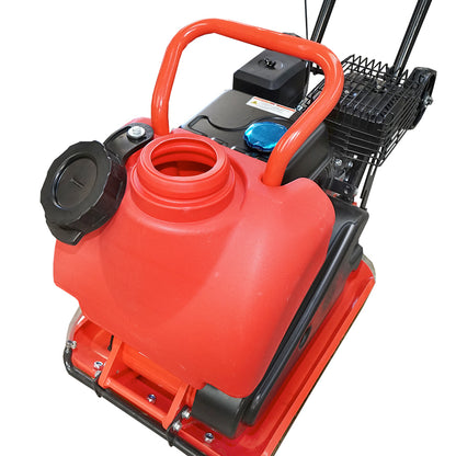 C90-B plate compactor with a working surface of 540x420mm, standard euro 5 engine, 196CC/6.5HP, 5500 RPM, 80Kg with Breckner Germany water tank.