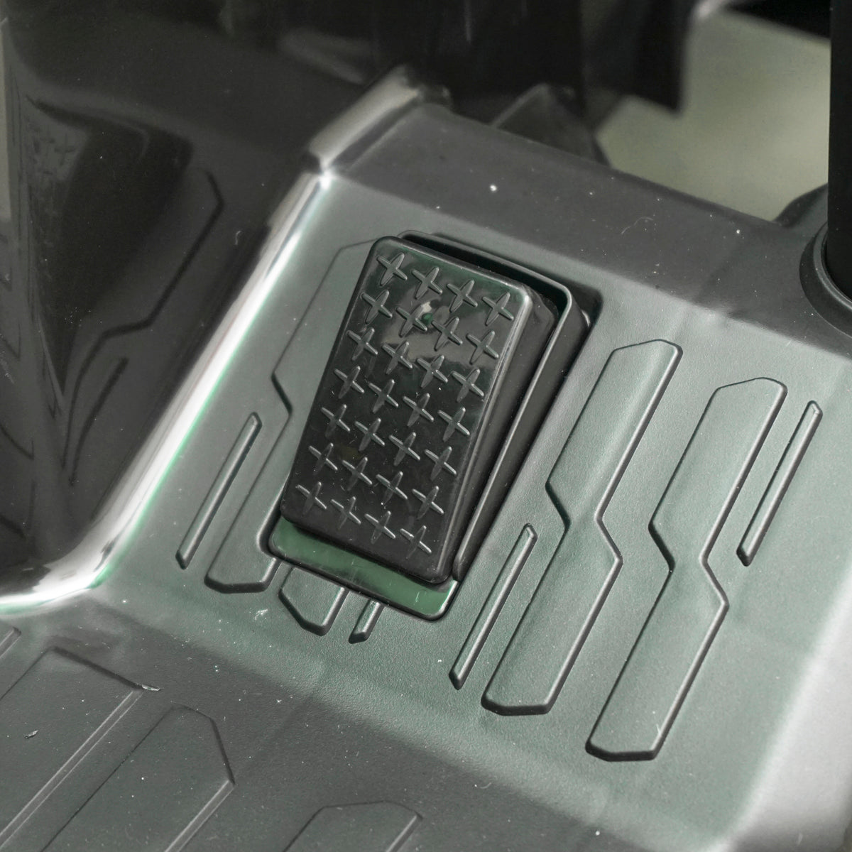 Electric tractor with trailer for kids with 12V/10Ah battery and remote control JS3158B green