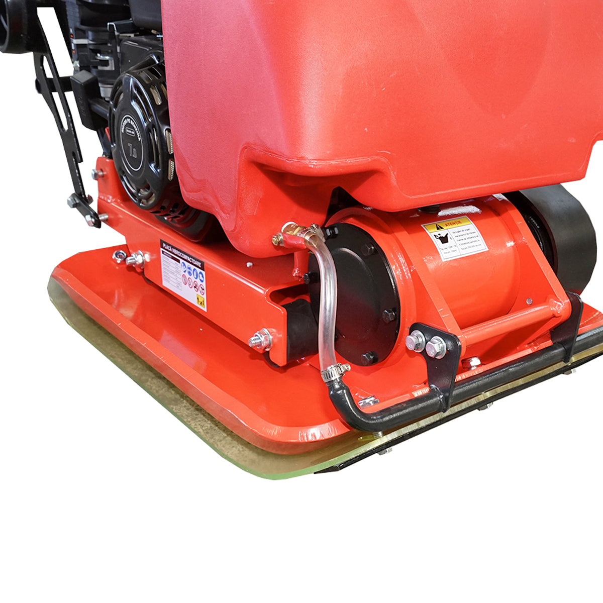 C90-B plate compactor with a working surface of 540x420mm, standard euro 5 engine, 196CC/6.5HP, 5500 RPM, 80Kg with Breckner Germany water tank.