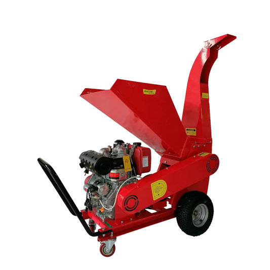 Diesel branch shredder, TC 13-90-LDE, electric start, side discharge, 13 HP, max branch thickness 90mm, 195 kg Breckner Germany
