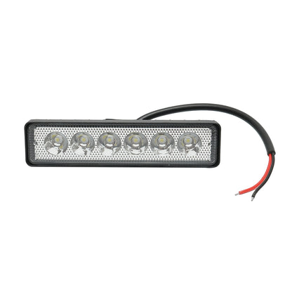 Lamp with 6 LEDs and a magnifying glass 10-60V 18W radiation angle 60 degrees