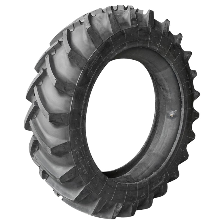 Agricultural tire 13.6/38 with spikes U-650 10PR Fares