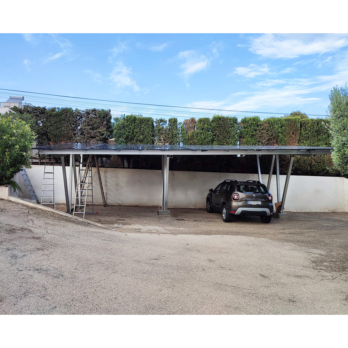 Carport for 4 cars made of aluminum with a printer system and solar photovoltaic panels 13.75KW