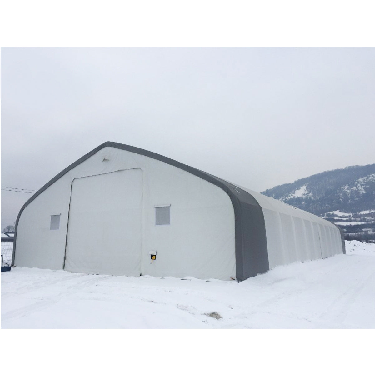 PVC industrial hall, width 15.25m, length 24.4m, height 7m with a metal load-bearing structure