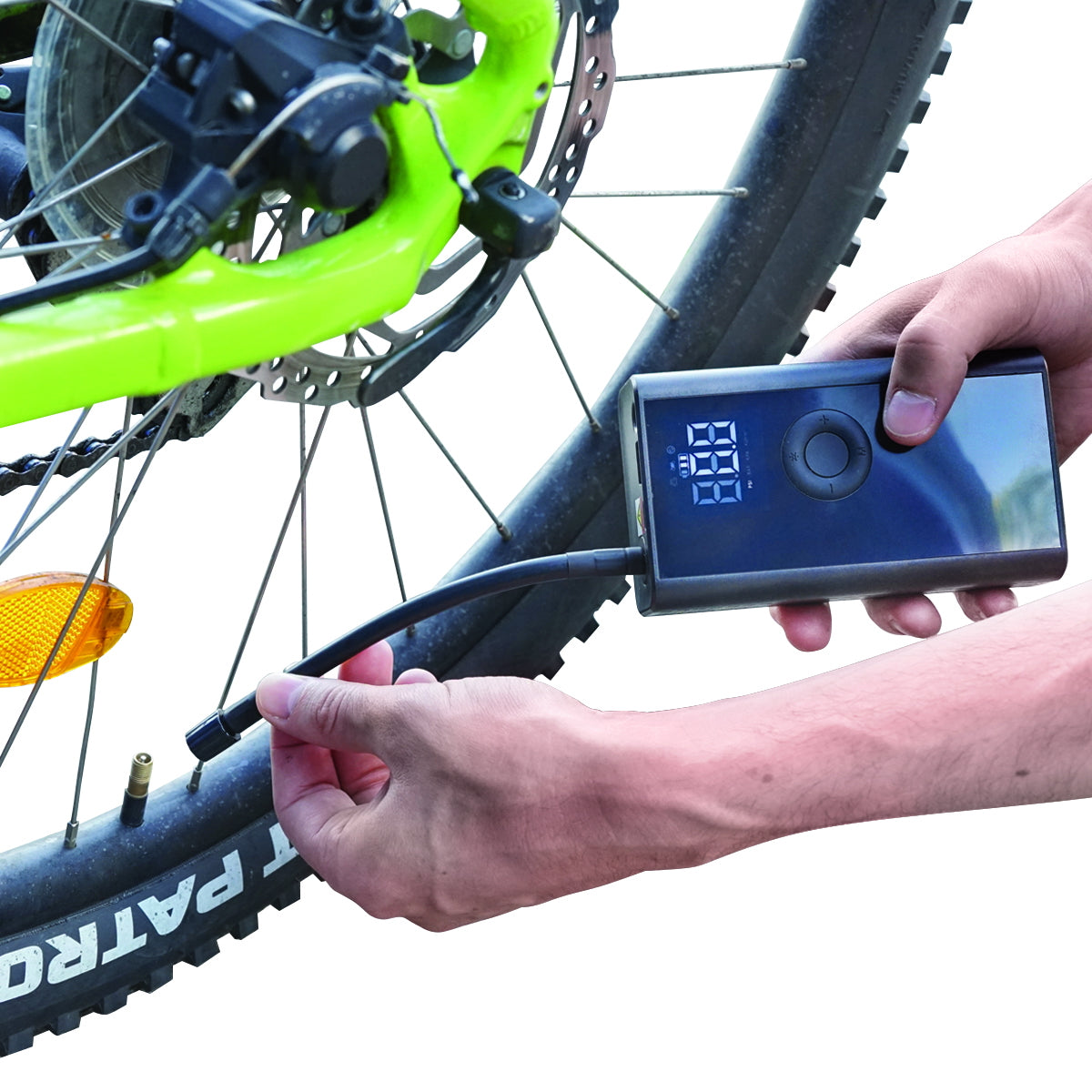 Black portable air compressor 36W rechargeable 4000mA battery with accessories