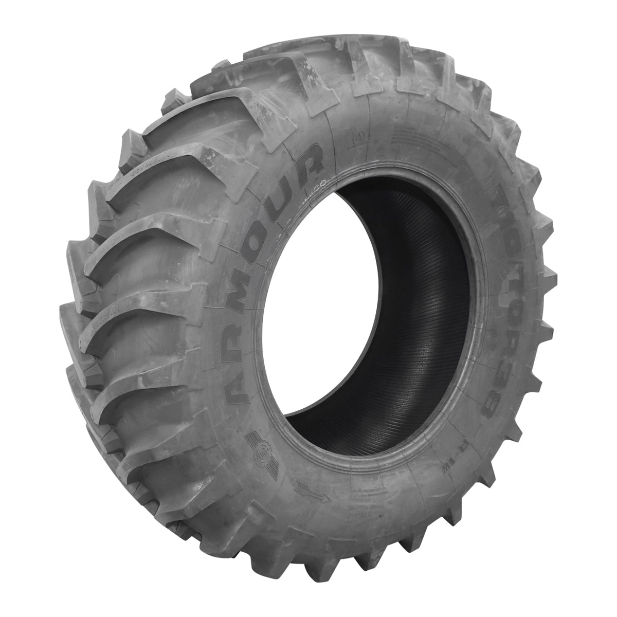 Radial tubeless agricultural tire 710/70R38 with V profile R-1W tread