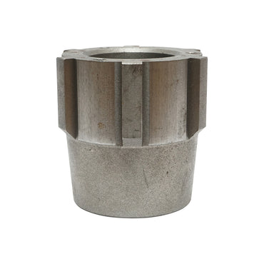 Clutch hub for forest tractor winch