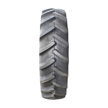 Radial tubeless agricultural tire 460/85R38 18.4 R38 149A8/146B TL with V profile tread R-1W