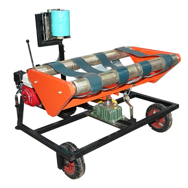 Baler machine with a 500/610x700mm wrap, equipped with a HONDA GX160 gasoline engine 4.8HP, pull start.