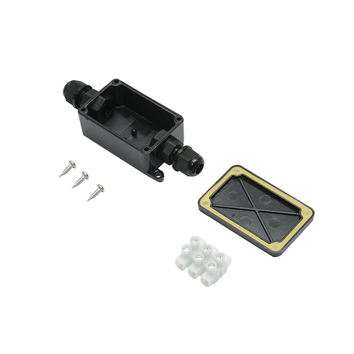 Sealed box with 17.5A 450V AC inputs, 2 ways 3-6.5mm IP66 Leader