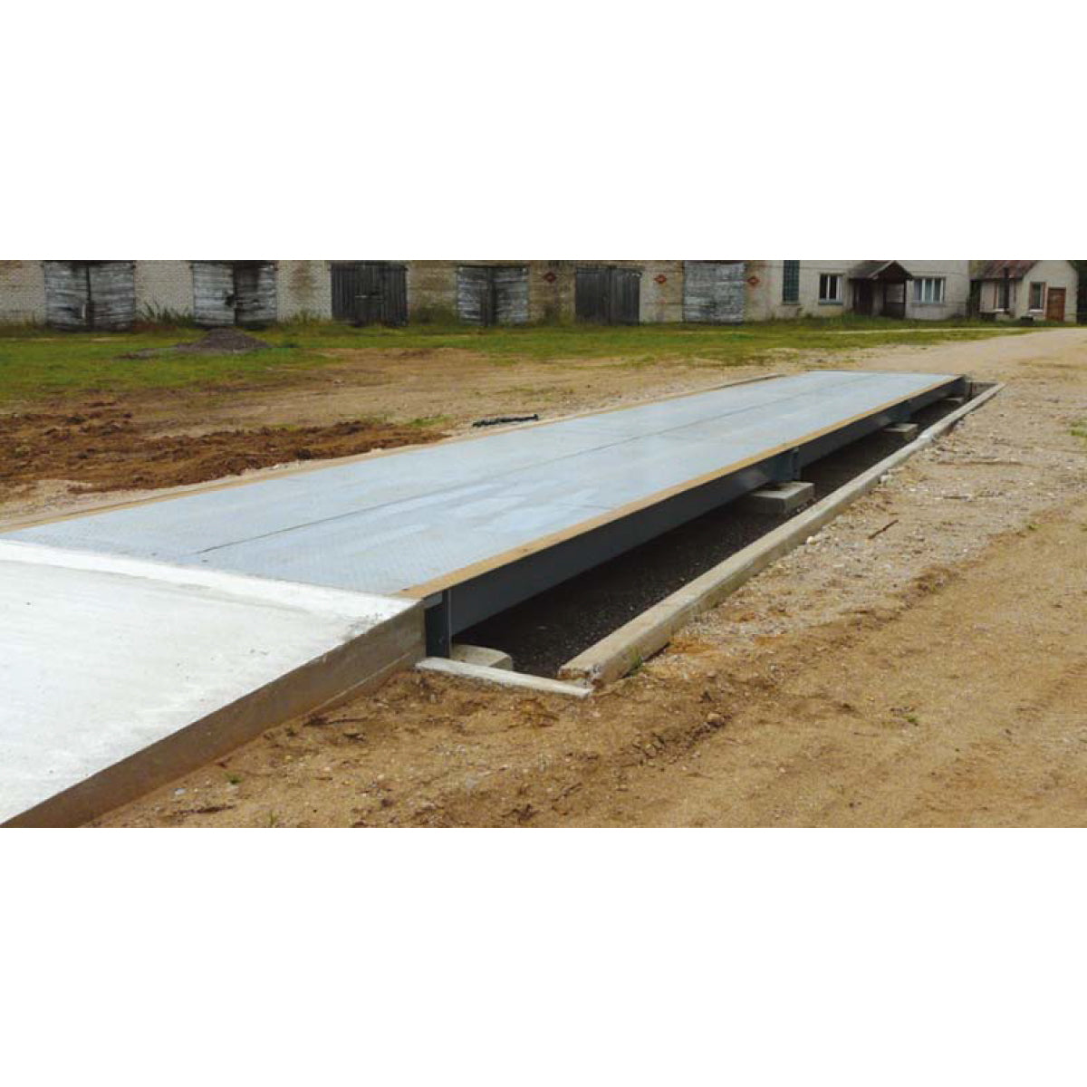 A1 platform scale for trucks 3x18m, 80T