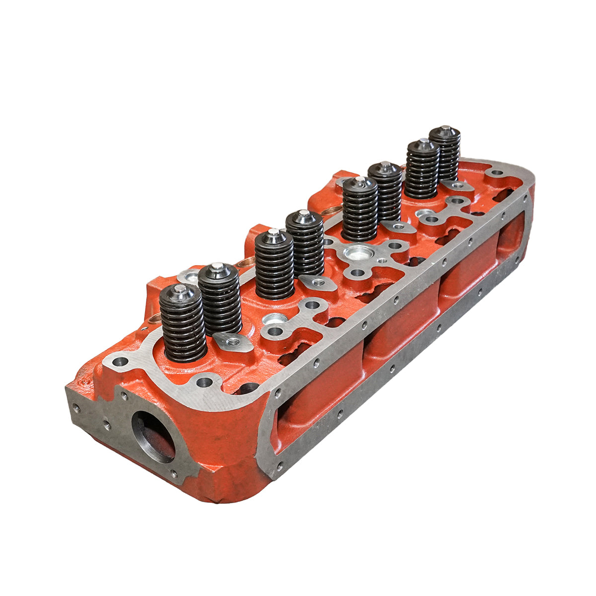 Assembled engine head for UTB U-650 tractor