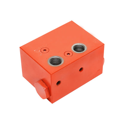 Hydraulic plug distributor sertaras