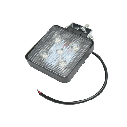 Lamp 5 LEDs 10-30V 15W beam angle 30 degrees spot type 108x108x36mm IP67 6000K Breckner Germany