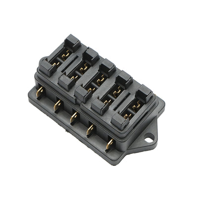 Flat fuse box with 5 terminals