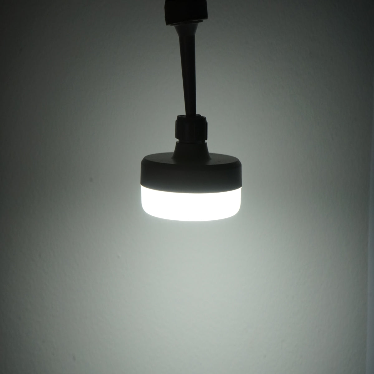 LED bulb type lamp E27, 6W, 220V, IP20, 360-degree adjustable lighting body with interior/exterior socket attachment Breckner Germany