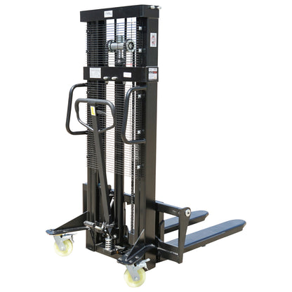 Manual pallet truck with a maximum load of 1.5T, lift height 2500mm, forks 1150mm Breckner Germany